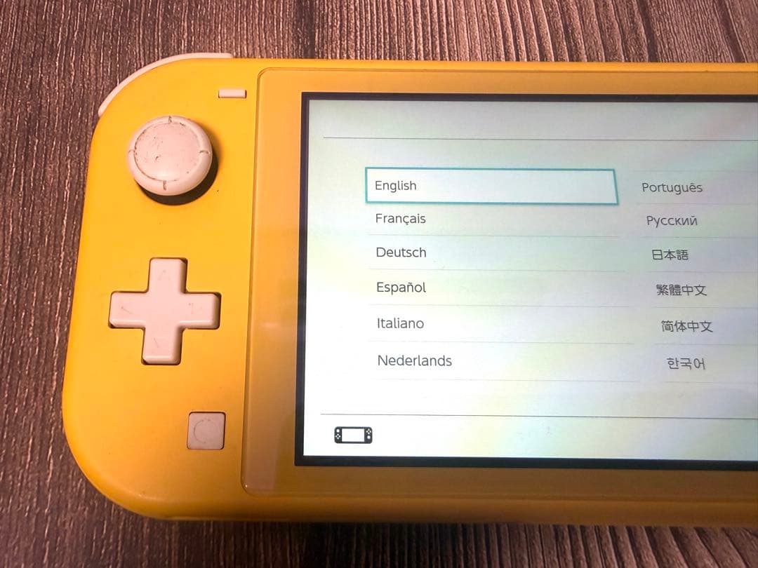 任天堂Switchライト