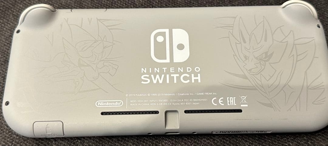 Nintendo Switch Lite ザシアン•ザマゼンタ