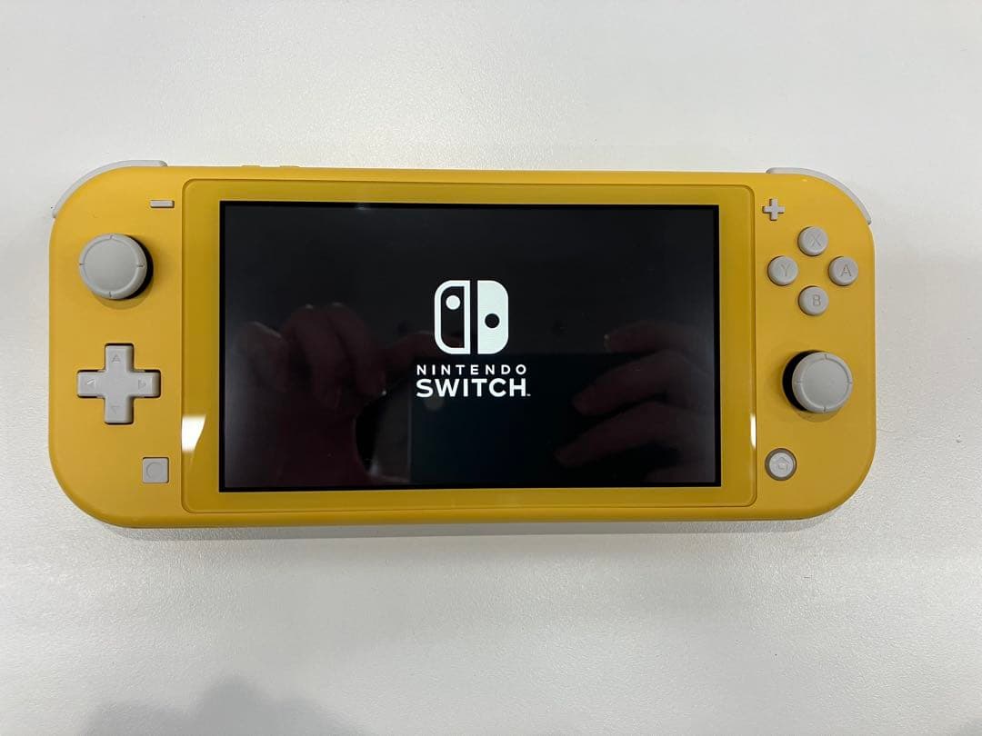 美品！Nintendo Switch Lite イエロー