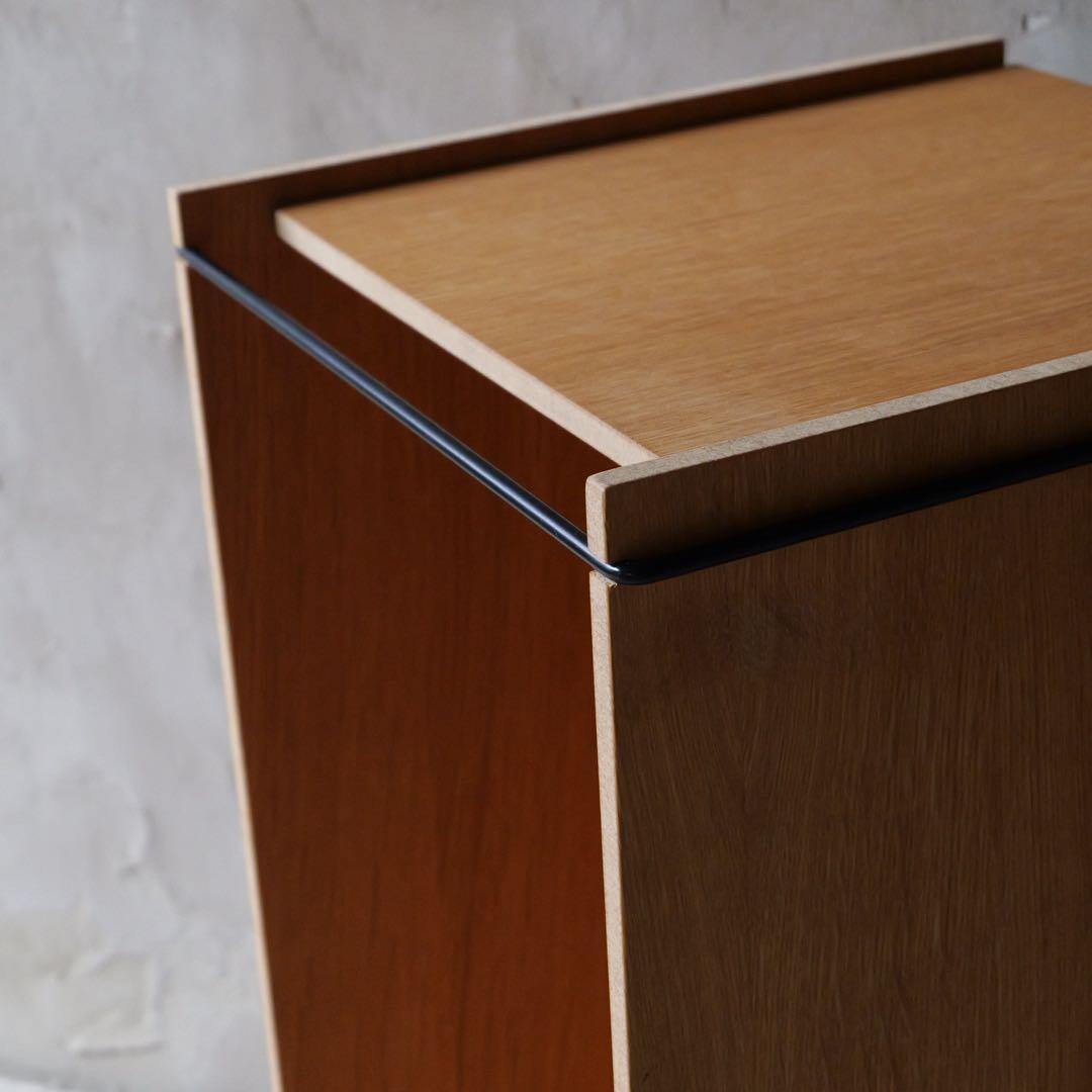 MOEBE ムーべ　ストレージボックス　サイドテーブル