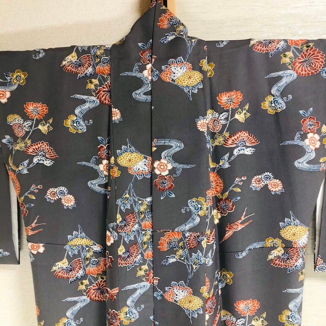 【お値打　トールサイズ】小紋　型絵染　縮緬　燕　正絹　袷　裄丈71 身丈172