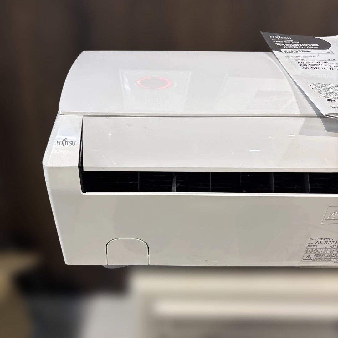 ☆送料無料☆ FUJITSU ルームエアコン　AS-B221L-W