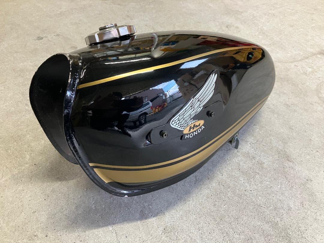 HONDA 汎用タンク ワンオフアルミエンブレム