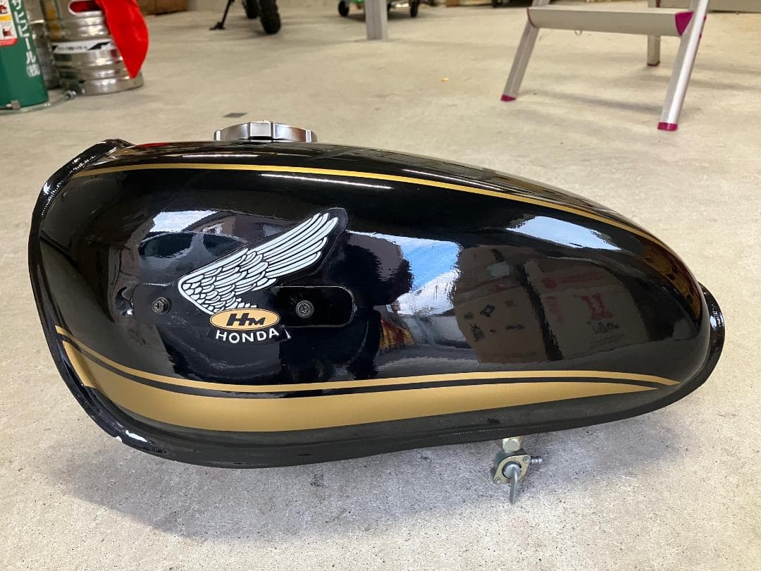 HONDA 汎用タンク ワンオフアルミエンブレム
