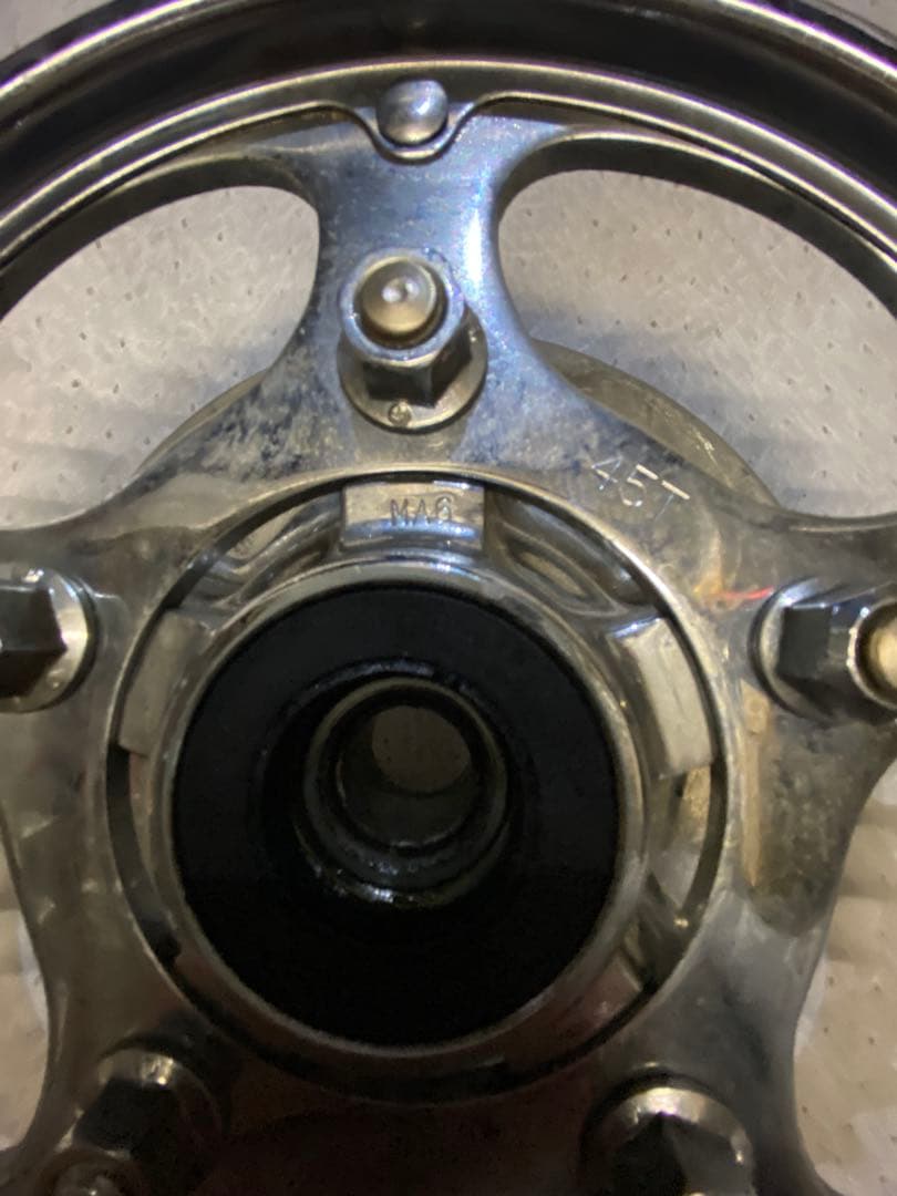 cbx400fスプロケット 金属製 多角形メッキ