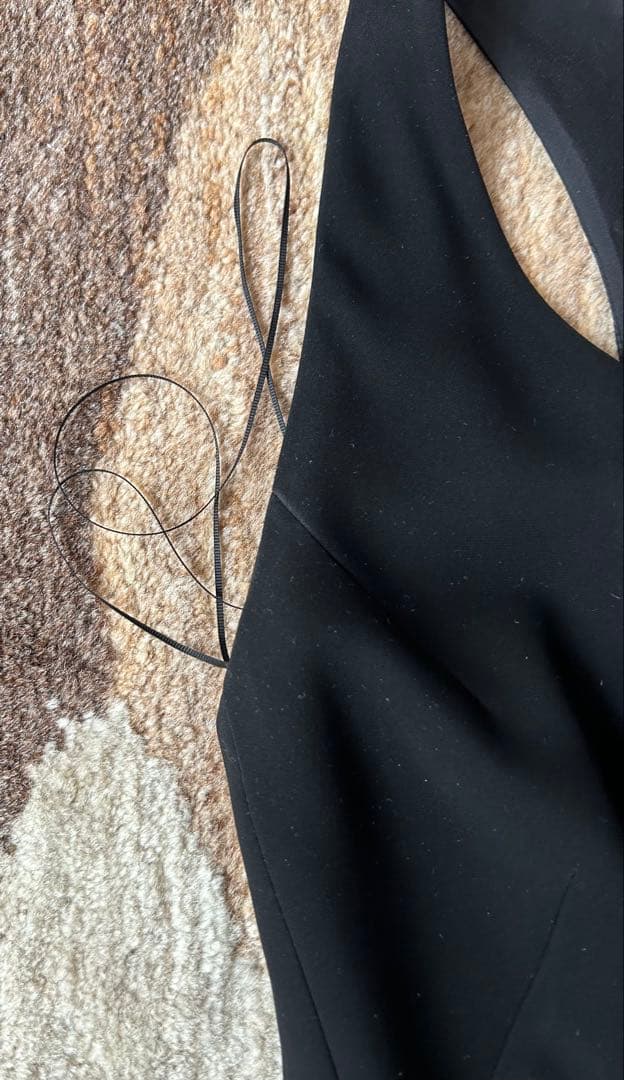 HUGO BOSS ロングドレス 黒40 ハイローヘム 美シルエット 試着のみ