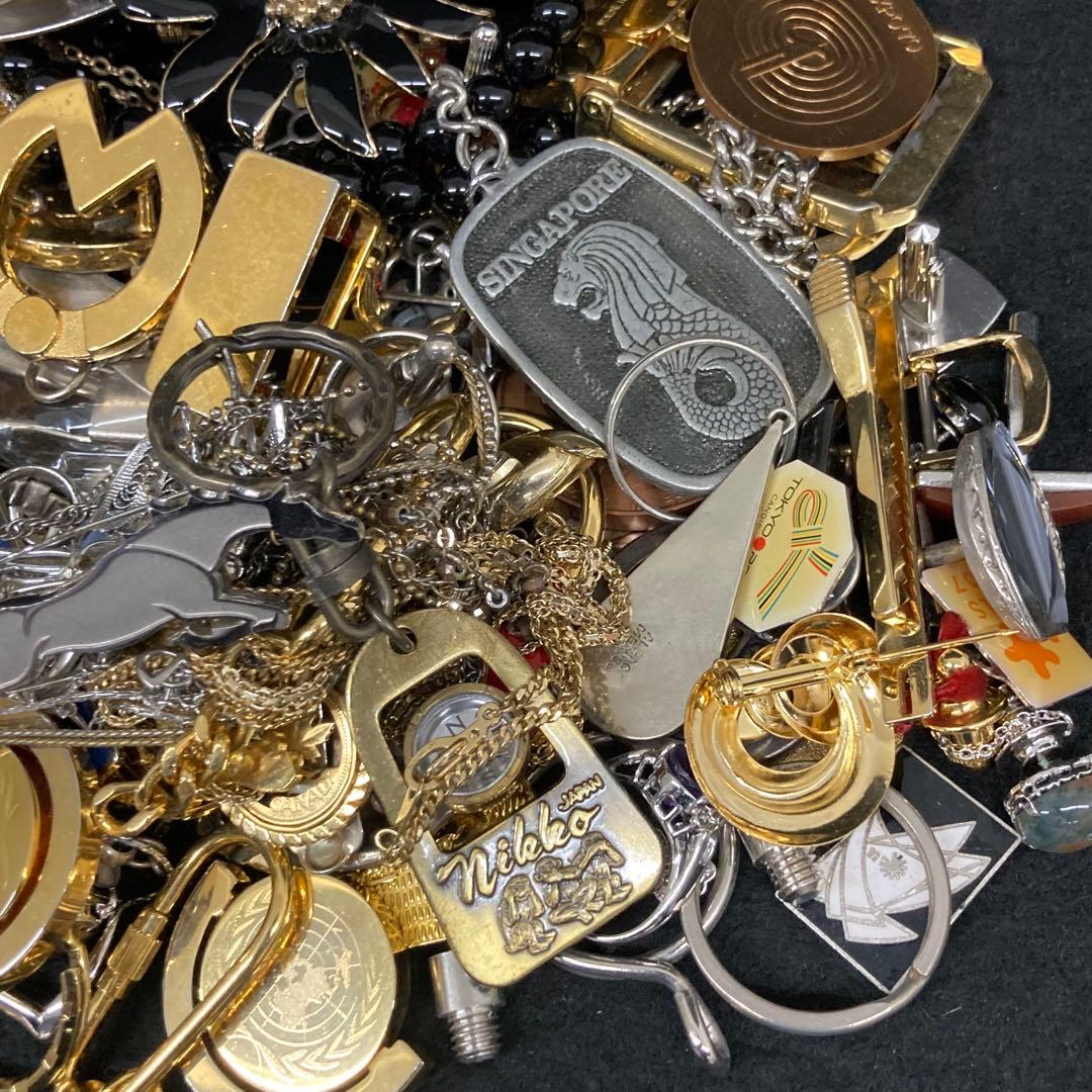 まとめ　アクセサリー　ベルトバックル　ブローチ　⭐︎