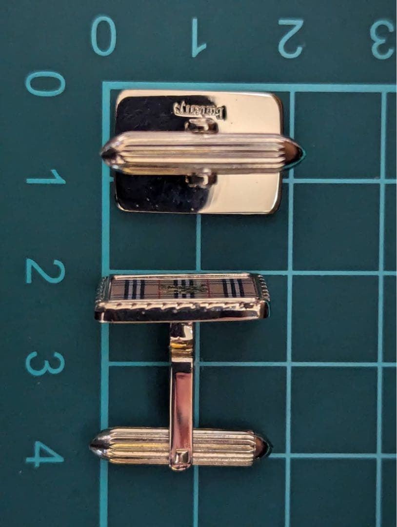 BURBERRY カフス　チェック　No.2331