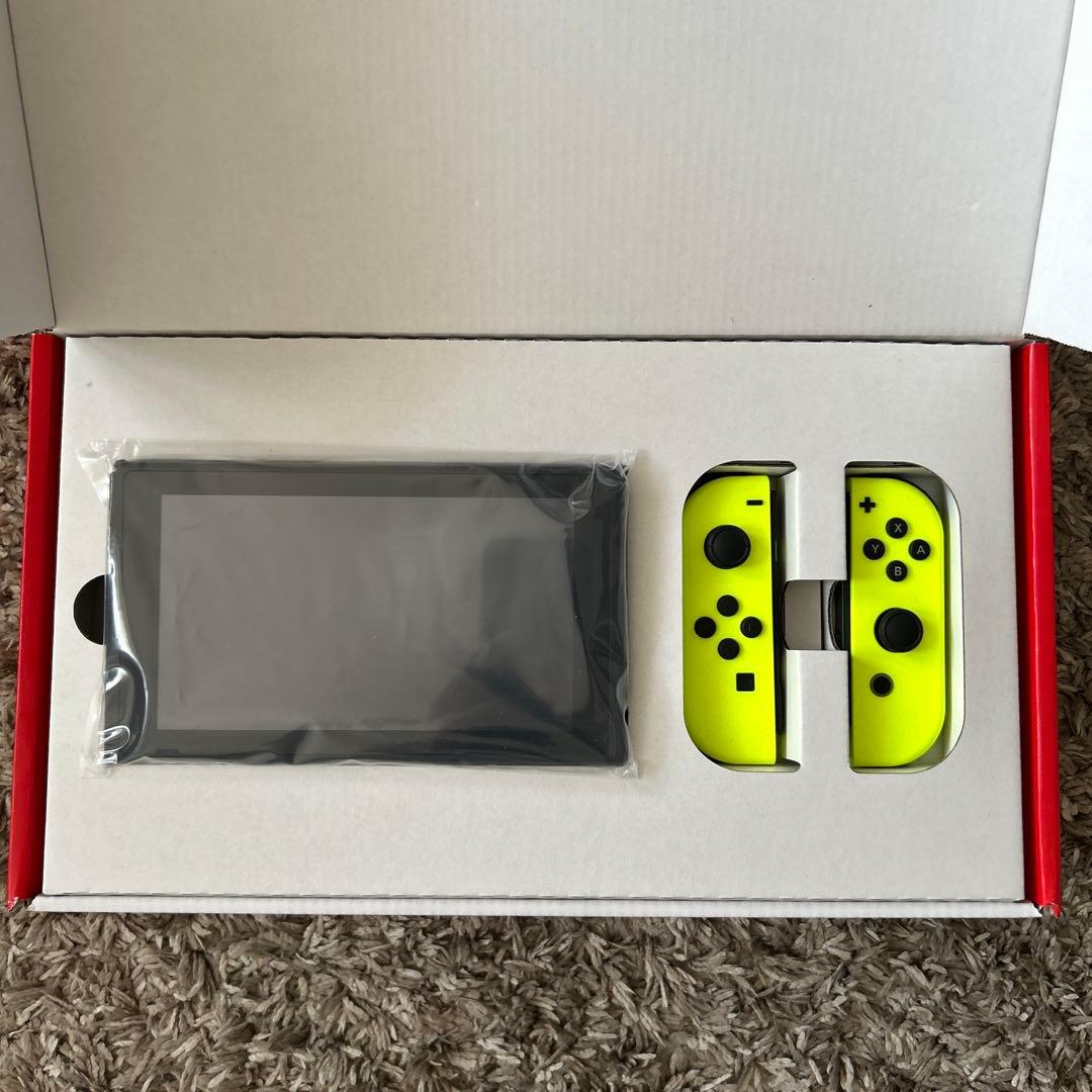 ニンテンドースイッチ本体　ほぼ未使用