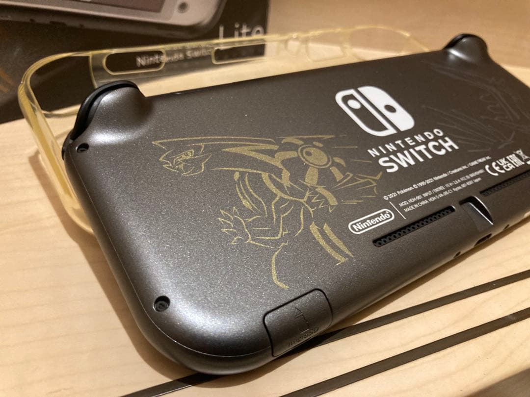 Nintendo Switch Lite （限定モデル ディアルガ・パルキア）