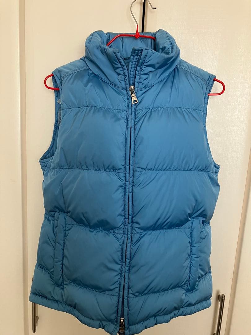 プラダスポーツ　ダウンベスト　レディース