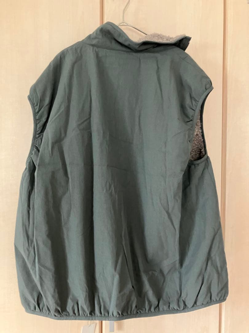 ♡*♡様 【新品】CLOVEリバーシブルボアベスト