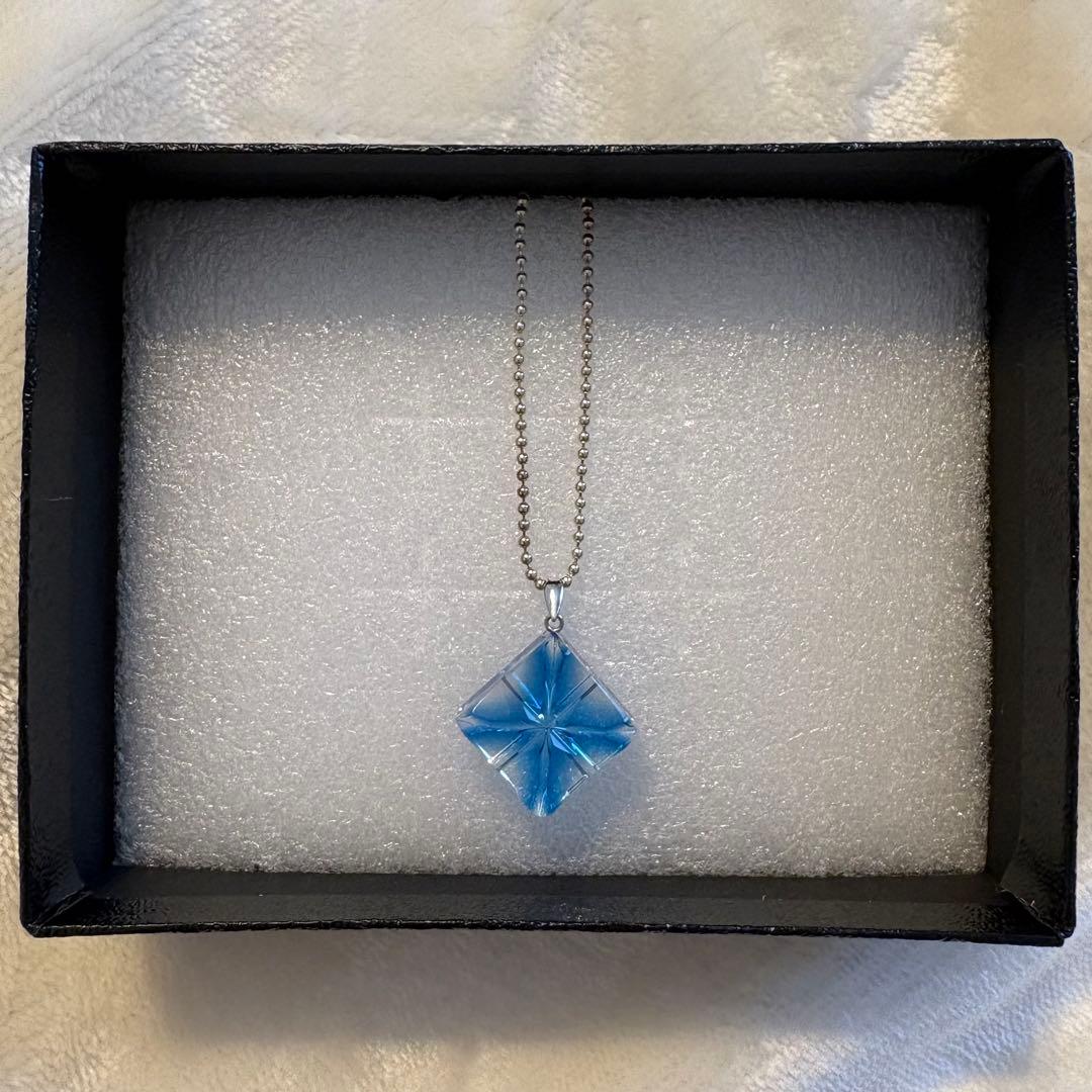く*)様 【新品 ケース付き】島津薩摩切子ペンダント キュービックＢ スター ネ