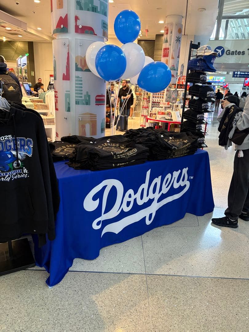 【新品・未使用】ロサンゼルス・ドジャース 2025年 ワールドシリーズ Tシャツ