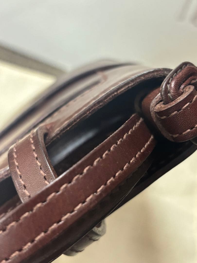 ゲンテン　genten カットワークスマホショルダーバッグ