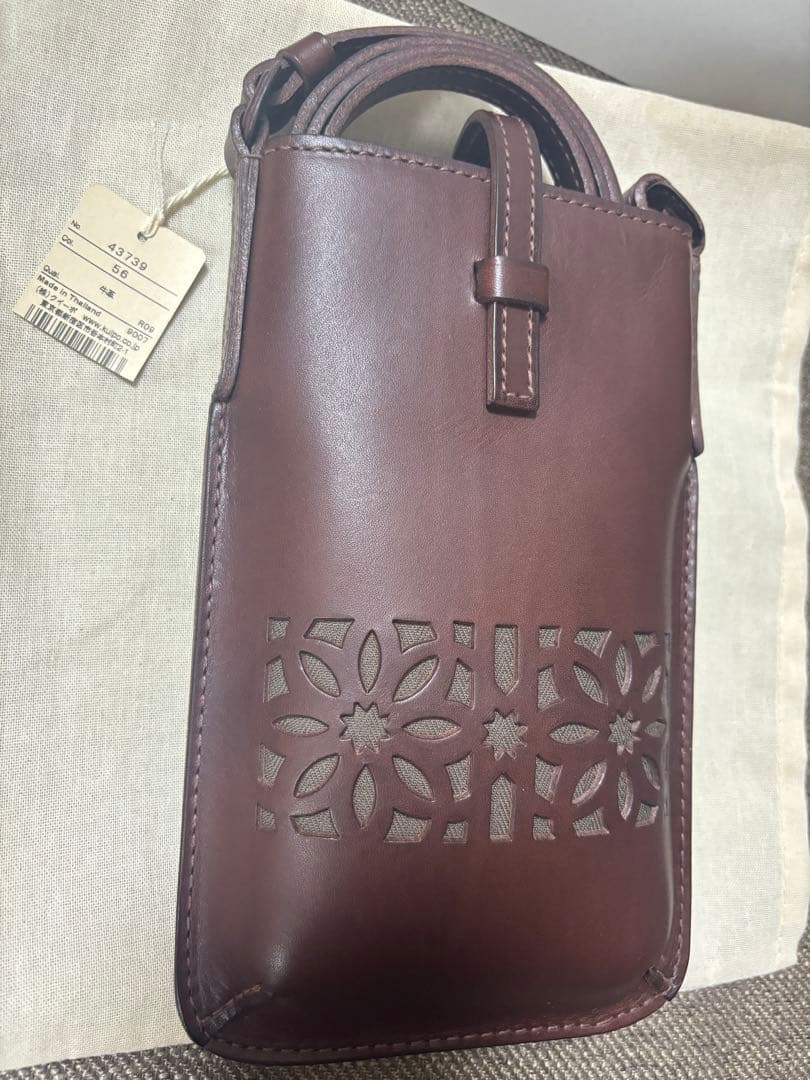 ゲンテン　genten カットワークスマホショルダーバッグ