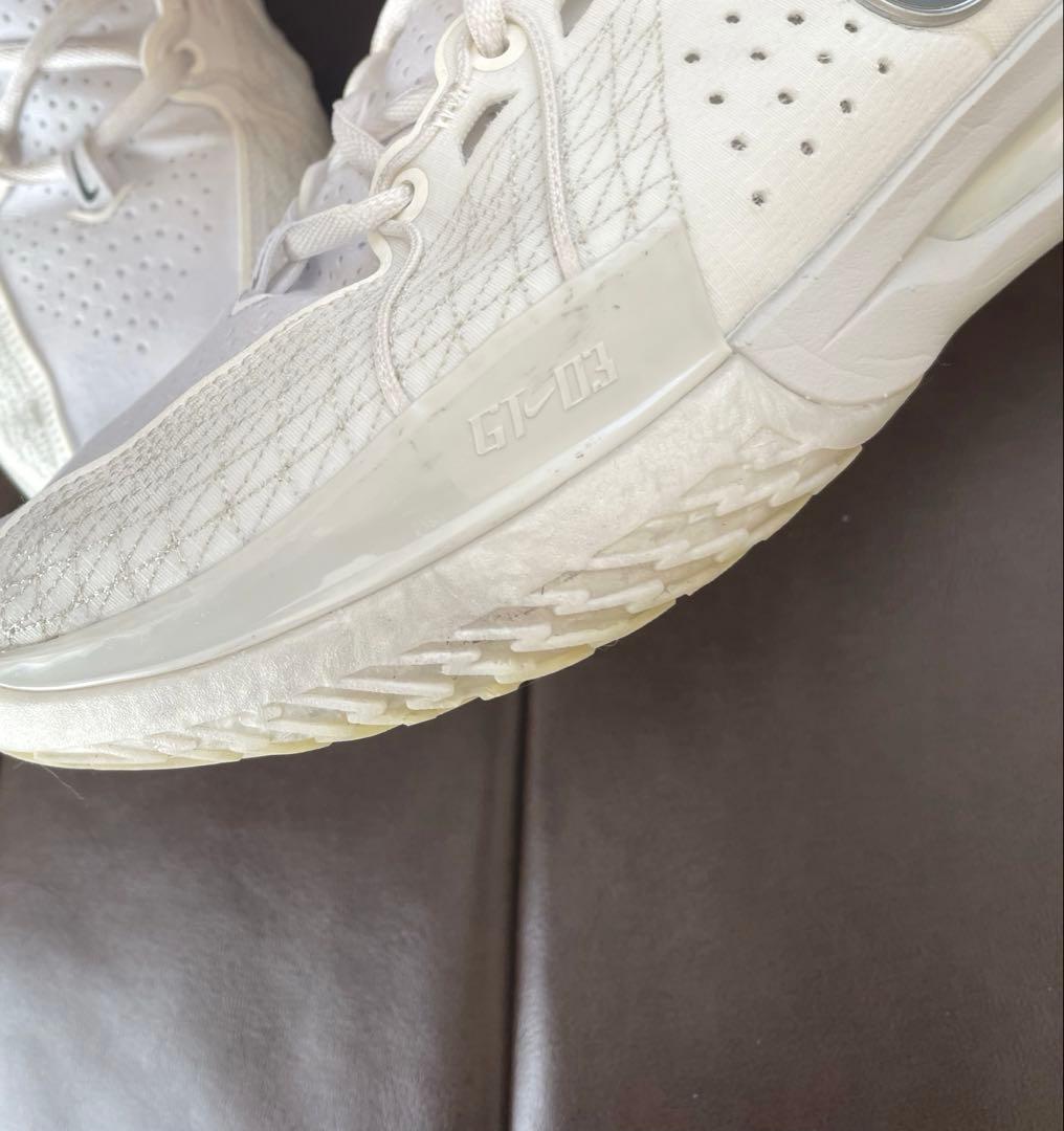 Nike GTカット3 ホワイト/グレー　ナイキGT CUT 3