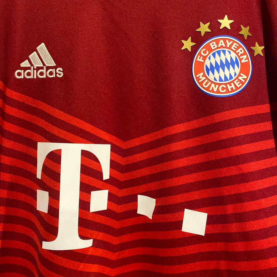 レヴァンドフスキ　バイエルン・ミュンヘン　21/22　ホーム　リーグ仕様