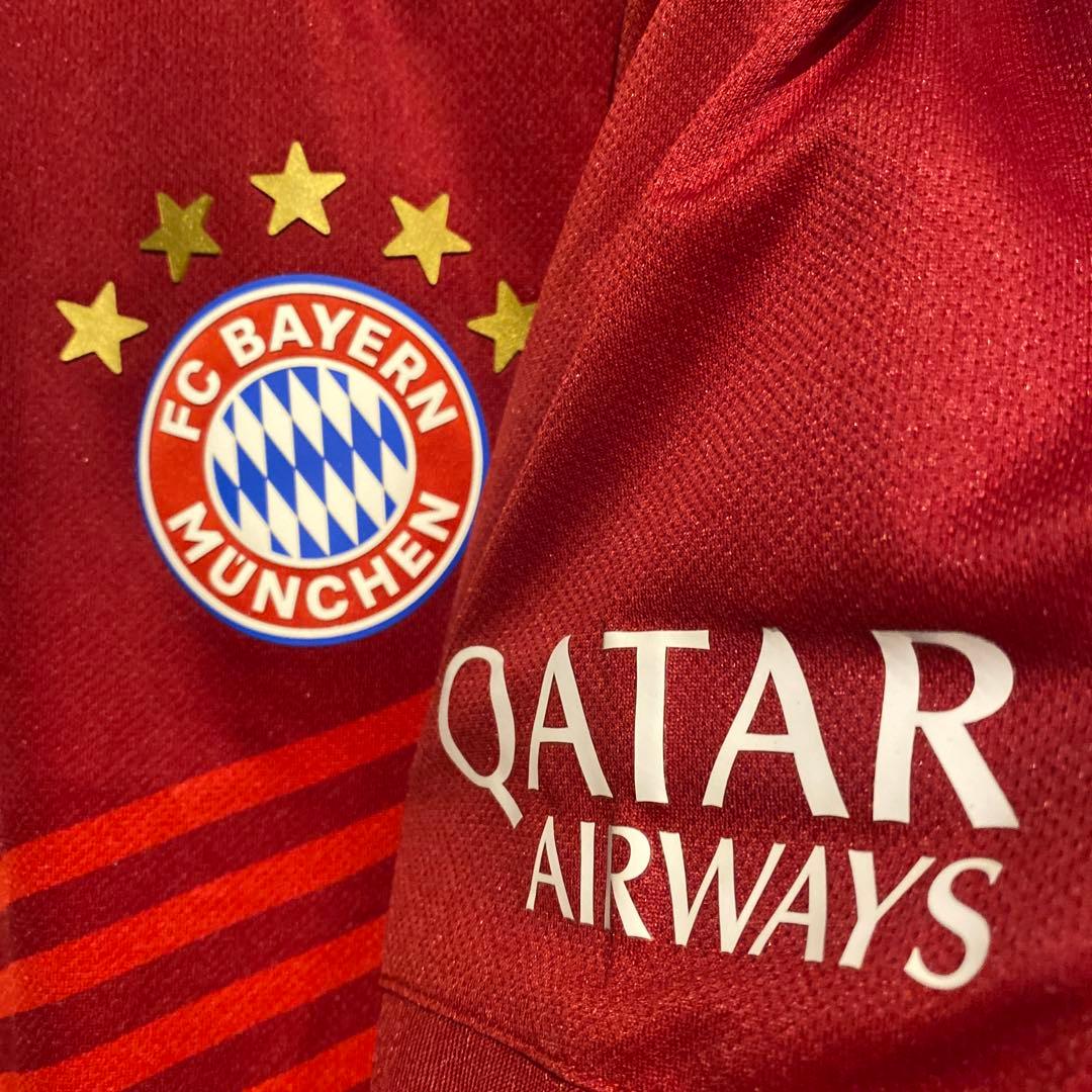 レヴァンドフスキ　バイエルン・ミュンヘン　21/22　ホーム　リーグ仕様