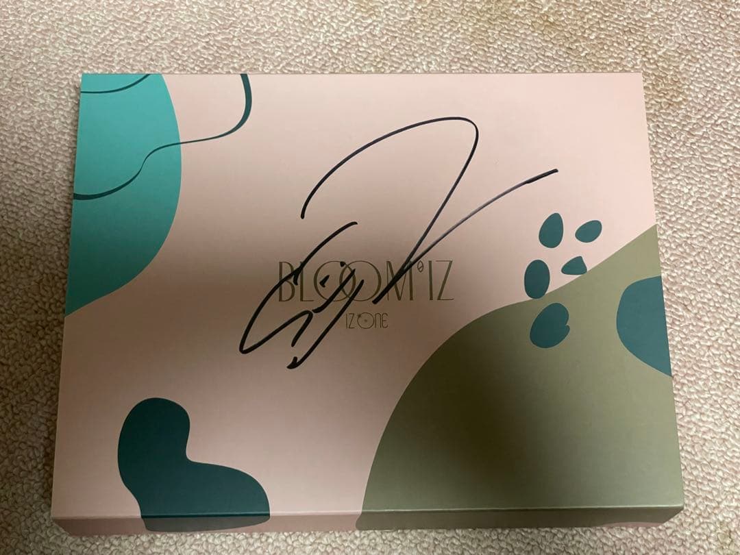 IZ*ONE宮脇咲良　サインセット