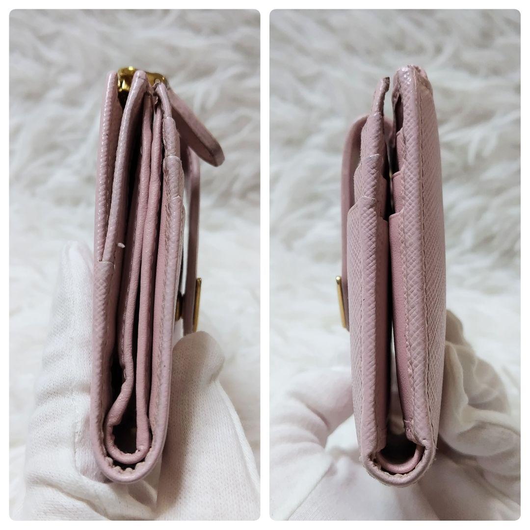 レア美品✨プラダ◇RFID三角ロゴタブ二つ折り財布　サフィアーノゴールド金具桜色
