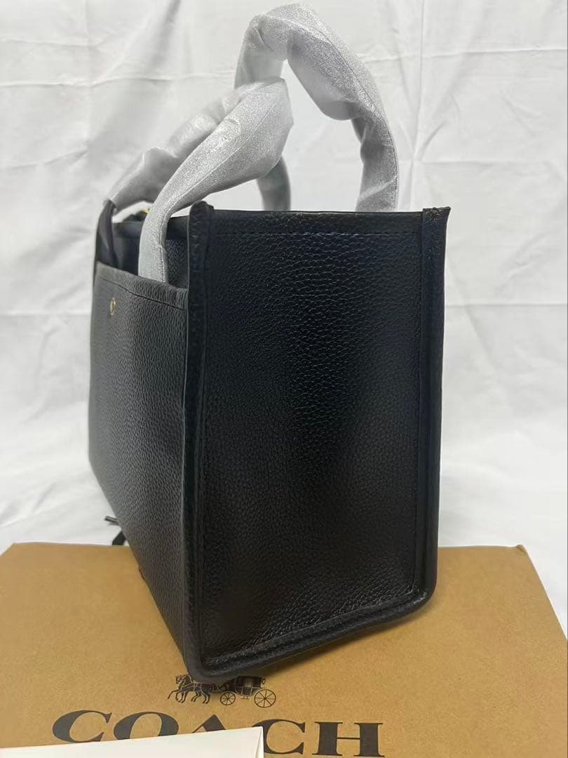 COACH コーチ カーゴ トート 26 レザー ブラック CAM66