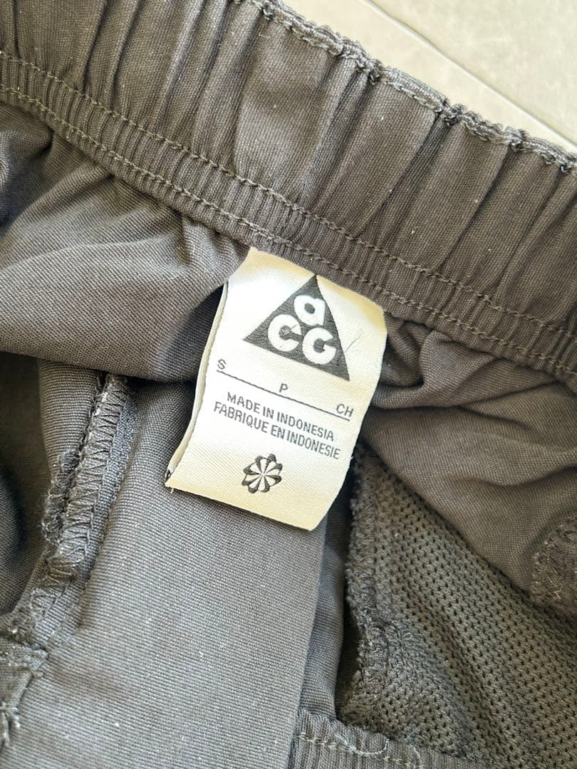 Nike ACG OREGON シリーズ　ブラックカーゴパンツ　ナイキ