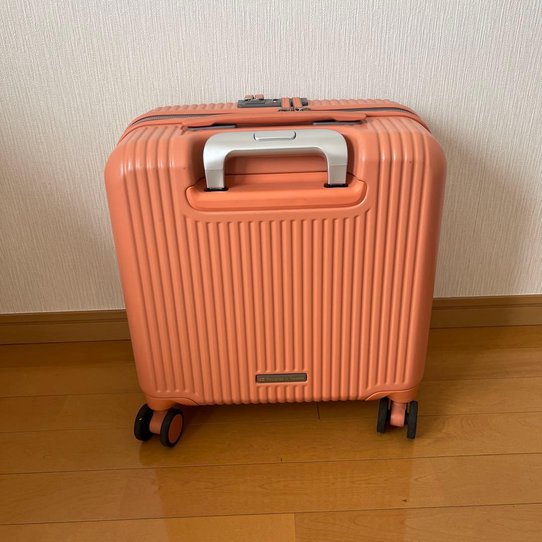 イノベーター フロントオープン innovator 3〜4泊 33L