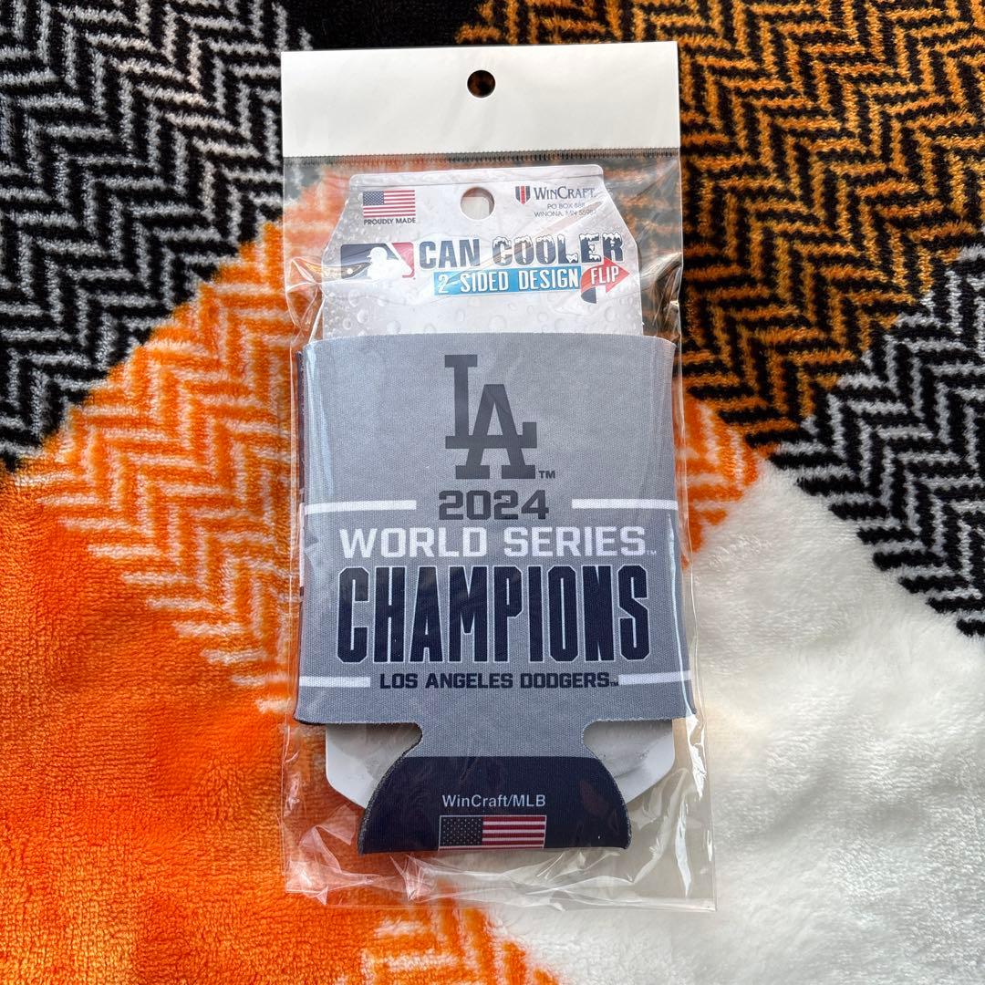 ドジャース 2024年ワールドシリーズチャンピオン 缶クーラー& ボール・バット
