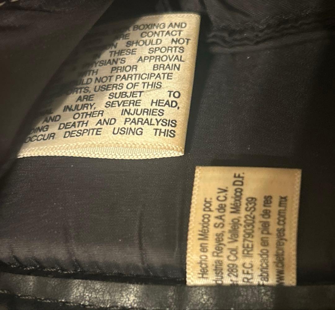 【ほぼ新品】REYES 8ozレイジェス ボクシング グローブ ブラック 黒