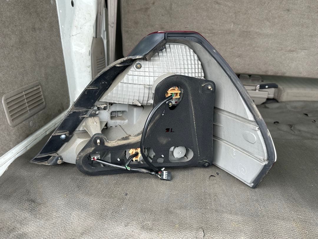 トヨタ　マークⅡ JZX110 テールレンズ　テールランプ　前期　純正　左右