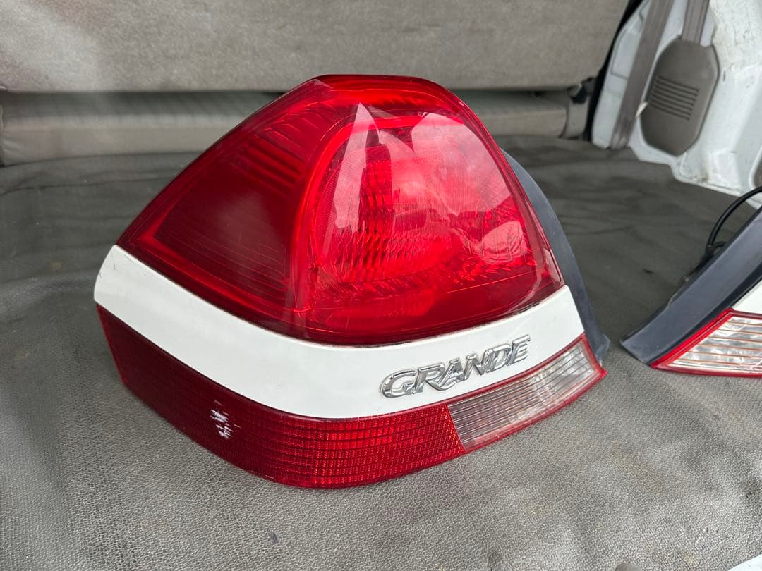 トヨタ　マークⅡ JZX110 テールレンズ　テールランプ　前期　純正　左右