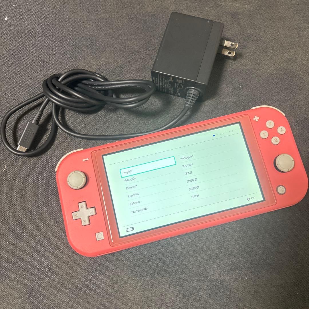 Nintendo Switch Lite コーラル　本体