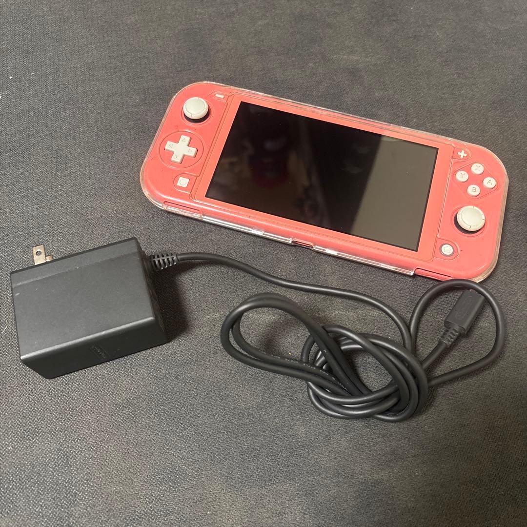 Nintendo Switch Lite コーラル　本体
