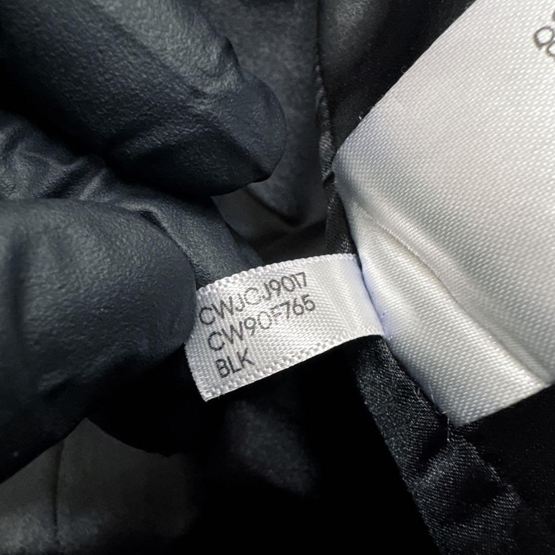 極美品 カルバンクライン 中綿 ロングコート 黒 L ファー付 ロゴプレート