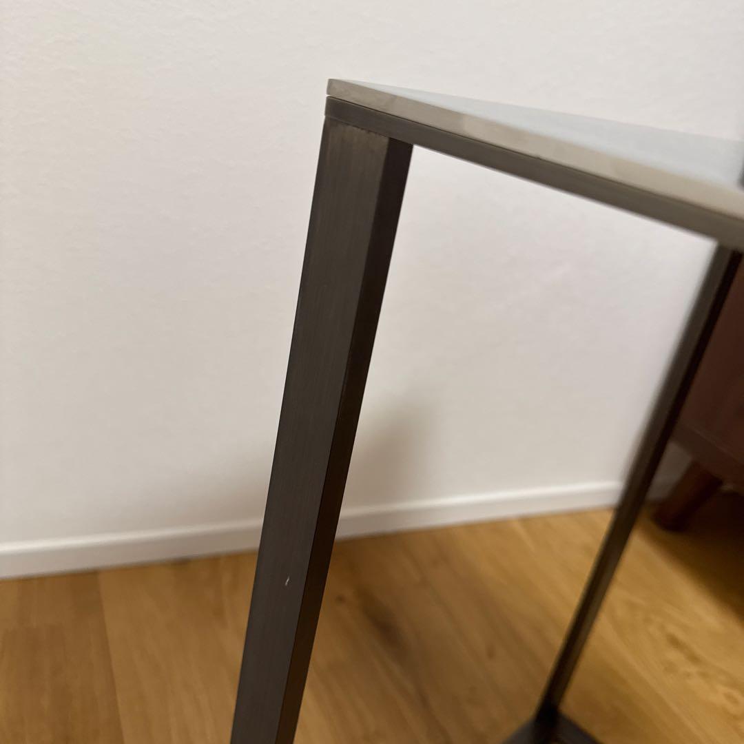 B&Bイタリア シンプリーチェ スタイリッシュモダン鏡面サイドテーブル