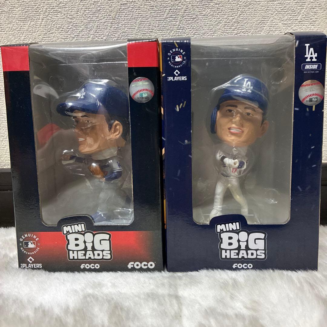【限定】公認 ボブルヘッド　大谷翔平　打者と投手の2個、【トレカ】7枚のセット