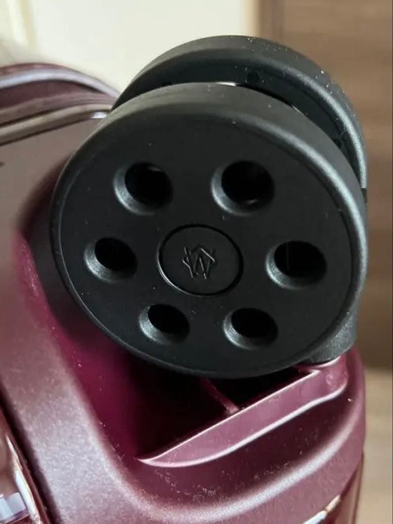 新品未使用【リモワ RIMOWA】エッセンシャル キャリー◎入手困難限定カラー