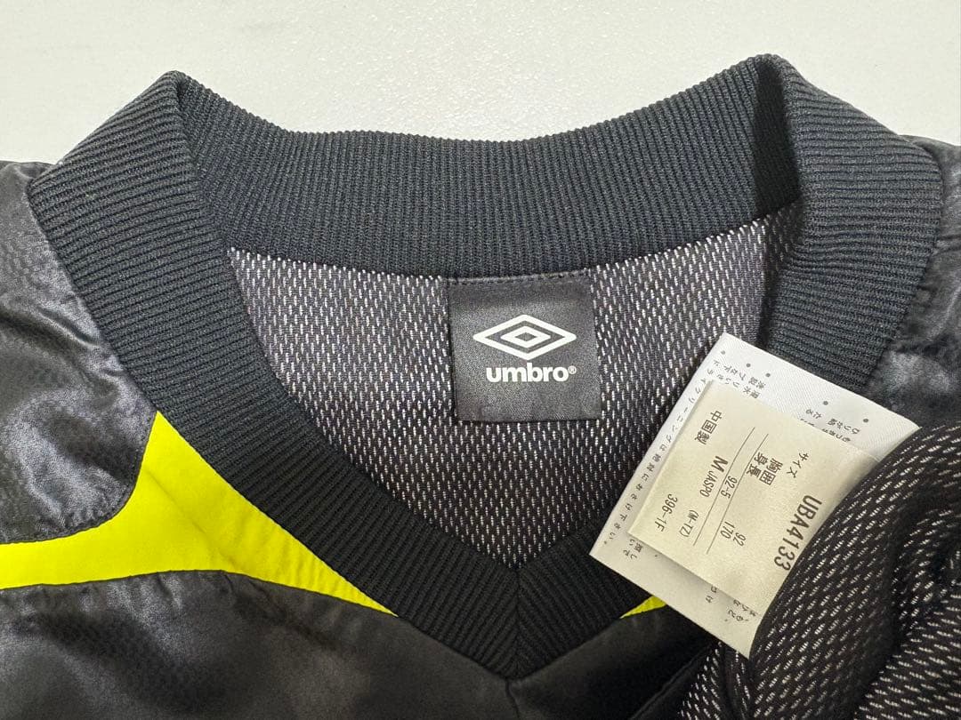 【アンブロ】中綿 ウォーマー ピステ 上下 セットアップ (M)