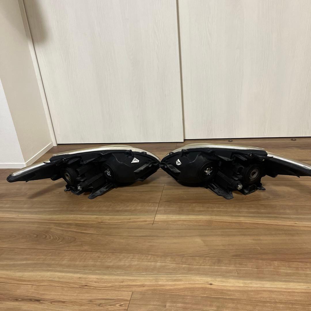 ヘッドライト 30プリウス US風