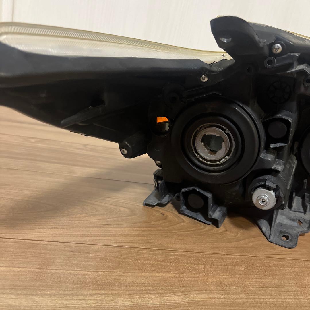 ヘッドライト 30プリウス US風