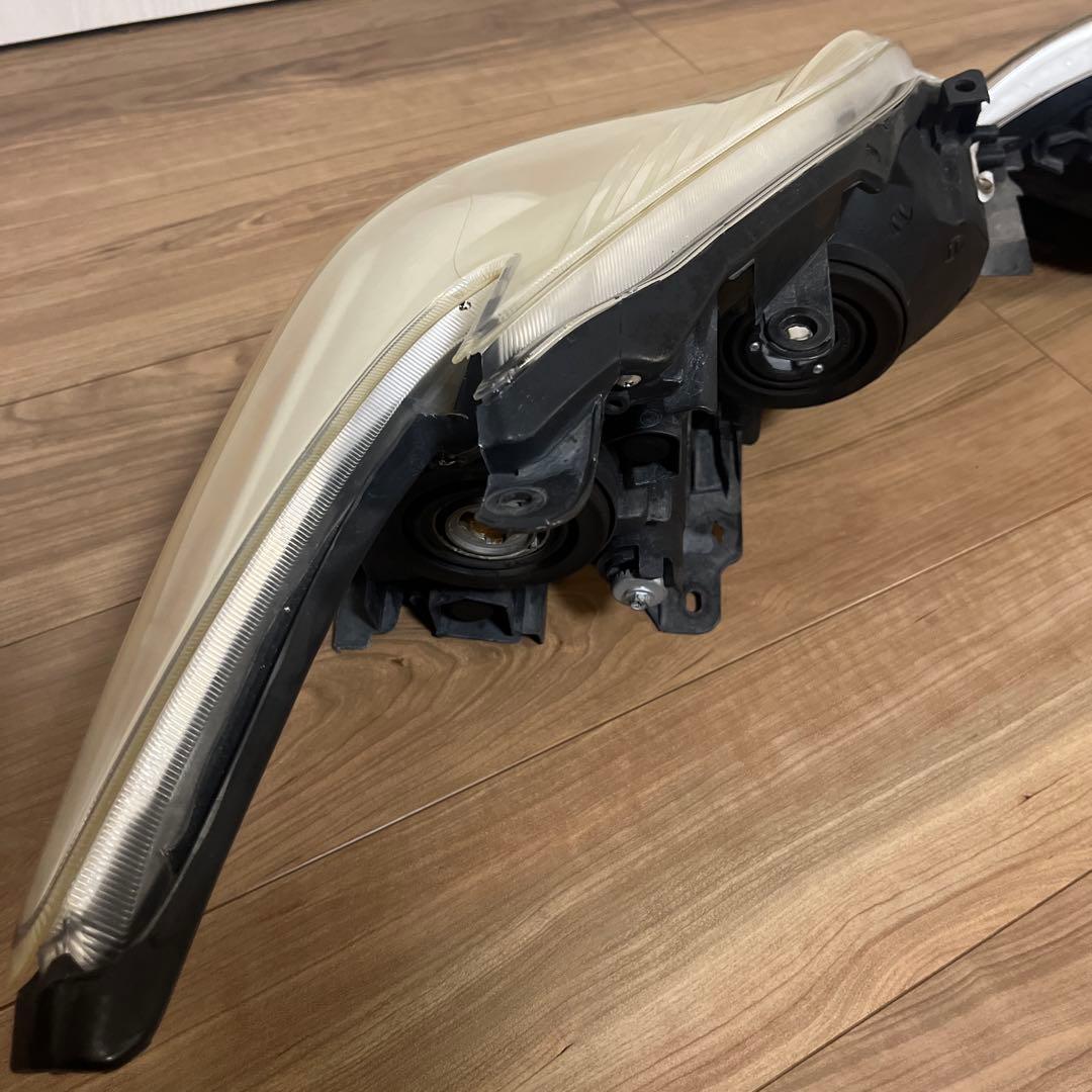 ヘッドライト 30プリウス US風