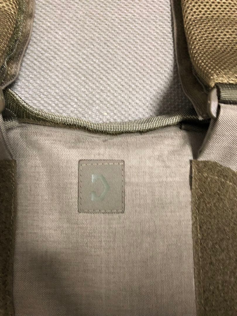 GIGNプレートキャリア　レプリカ