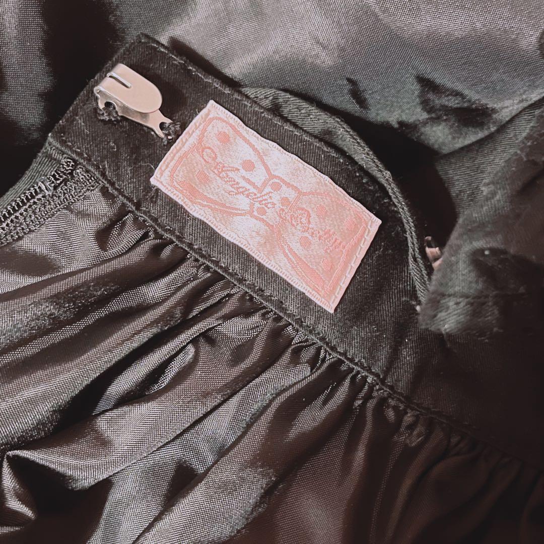 アンプリ♡Heart胸当て付きスカート 黒ピン