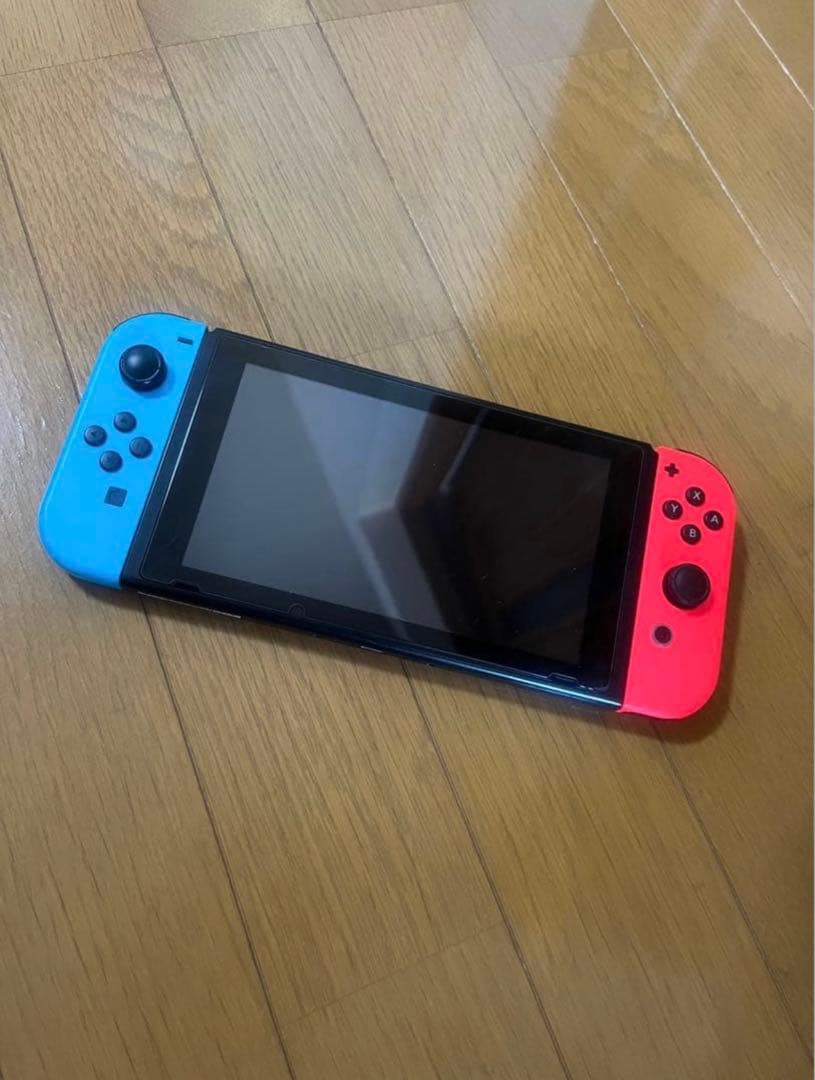 ツ*ヨ様 Nintendo Switch 本体 青/赤 Joy-Con 箱無し