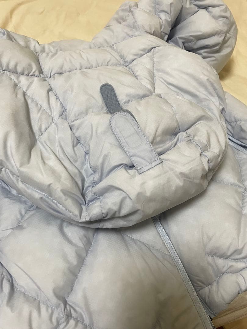 モンベル　ネージュダウンパーカ　ライトブルー