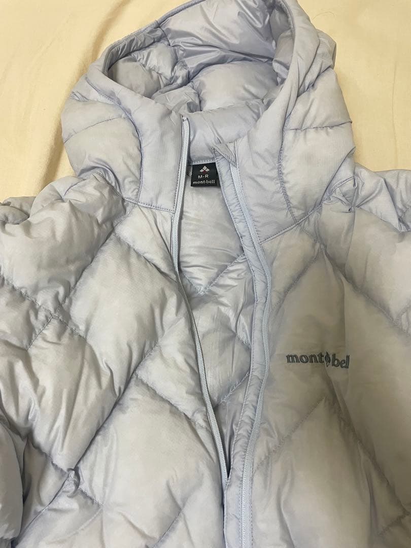 モンベル　ネージュダウンパーカ　ライトブルー