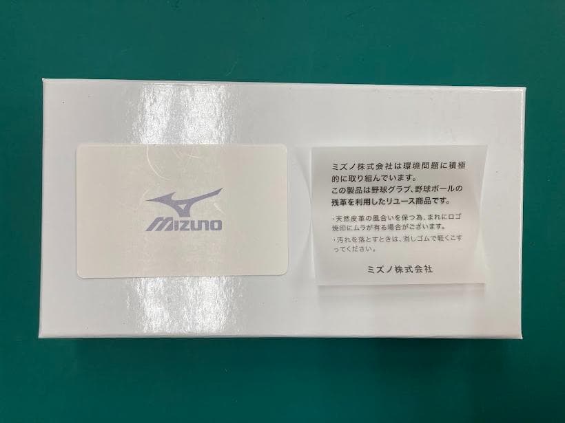 広島東洋カープ　グラブ革長財布（メタリック）未使用品