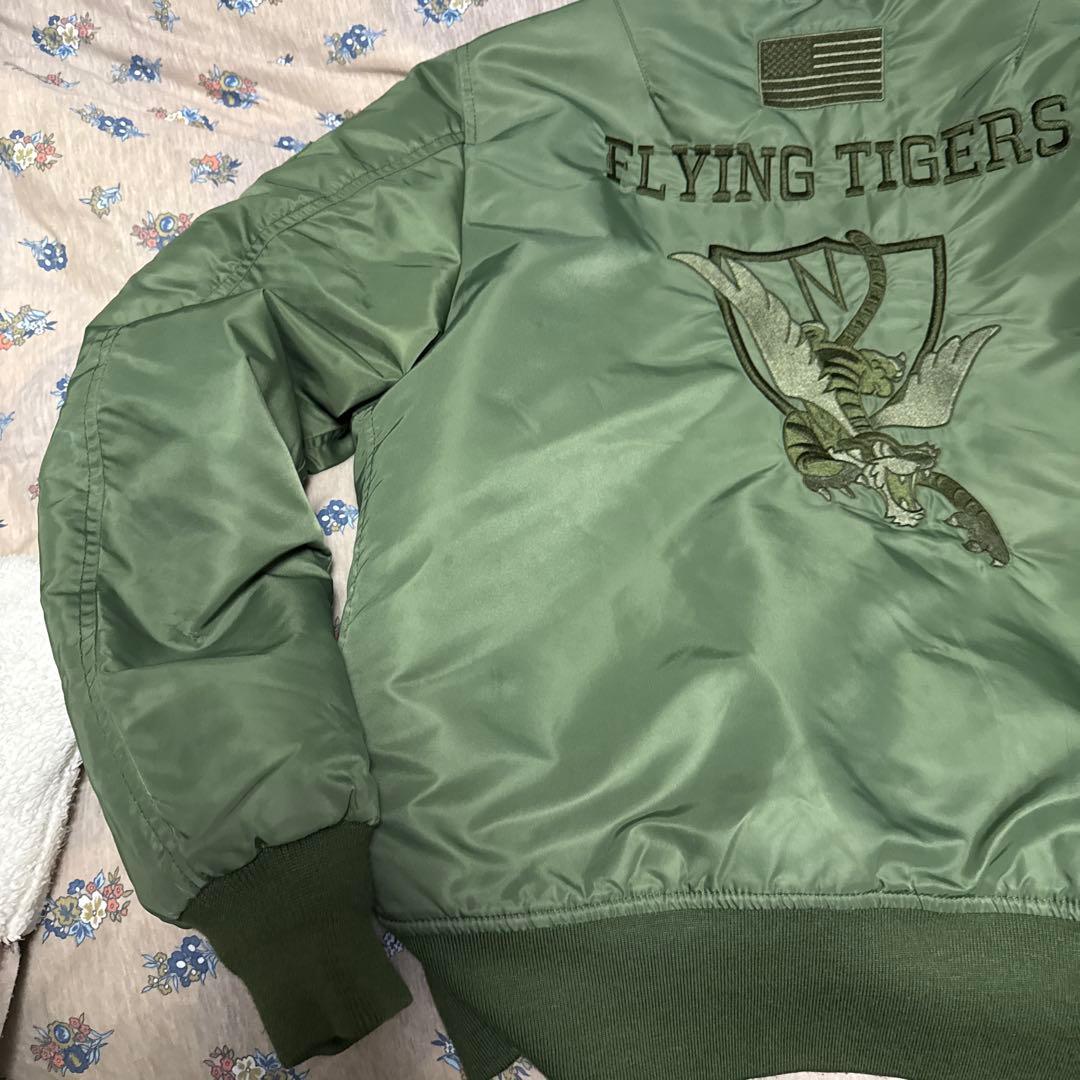 AVIREX フライングタイガー MA-1ジャケット
