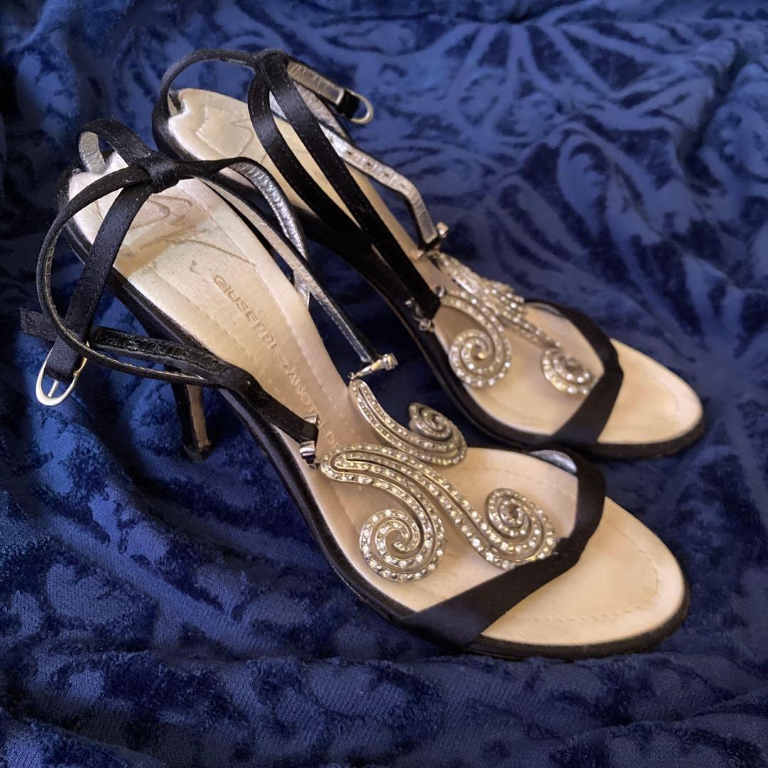 美品 ジュゼッペザノッティ スワロフスキー サンダル 希少 エリザベッタ